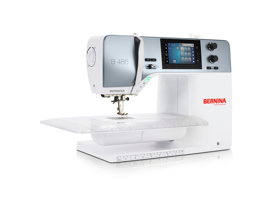 BERNINA 485 with 5.5mm stitching for perfect narrow topstitching