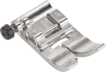 Zigzag Foot for Dual Feed: b77/b79