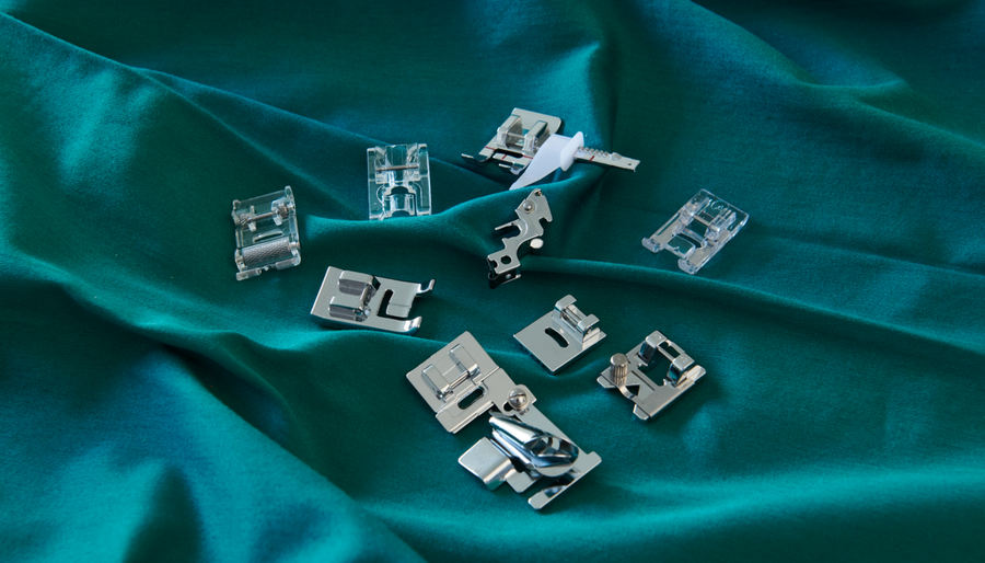 Presser-Foot Set Decoration: b77/b79 (8 pc)