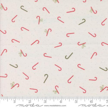 PURRFECT CHRISTMAS: Candy Canes-Pearl (1/4 Yard)