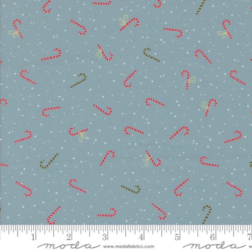 PURRFECT CHRISTMAS: Candy Canes-Igloo (1/4 Yard)