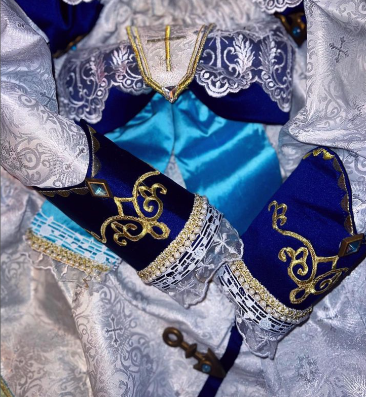 Cosplay Series:: Embroidery Use