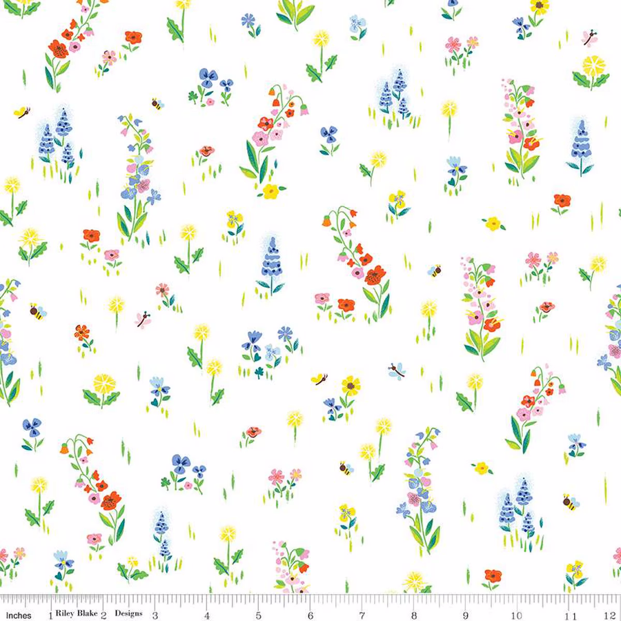 100 AKER WOODS: Picnic Meadow-White (1/4 Yard)