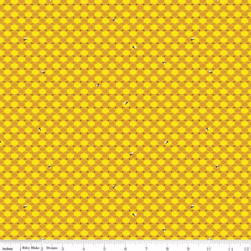 100 AKER WOODS: Honey Hex-Gold (1/4 Yard)