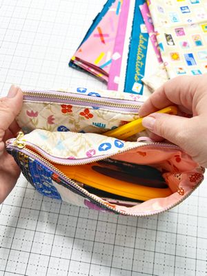 LOU ORTH DESIGNS: Gemini Pouch Pattern