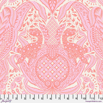 Tula Pink Roar!: Gift Rapt- Blush (1/4 Yard)