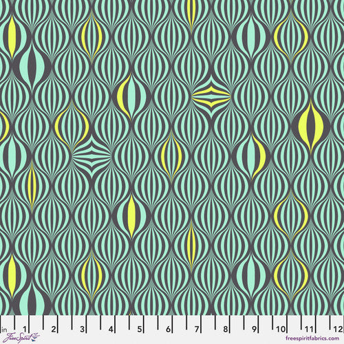 Tula Pink UNTAMED: Light the Way-Moonbeam (1/4 Yard)