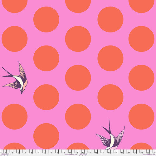 Tula Pink FREE FALL: Free Fall 108-Honey (1/4 Yard)