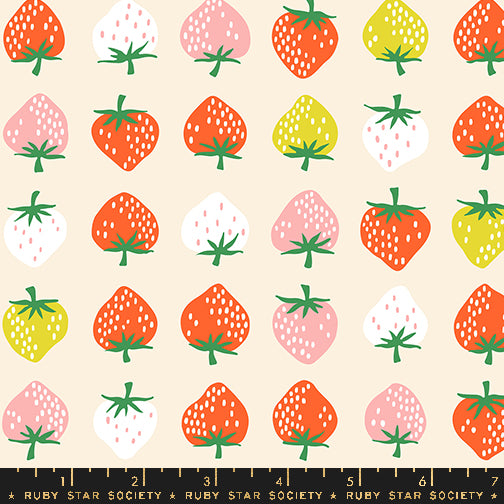 Ruby Star Society STRAWBERRY: Strawberry-Shell (1/4 Yard)