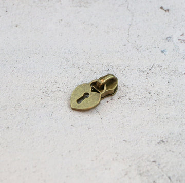 Sallie Tomato: Heart Padlock Zipper Pull-Antique