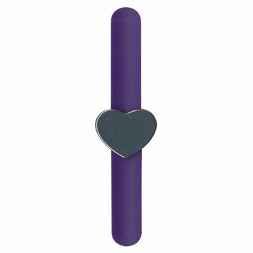 Gypsy Quilter: Magnetic Pincushion with Slap Band Bracelet Heart Shape