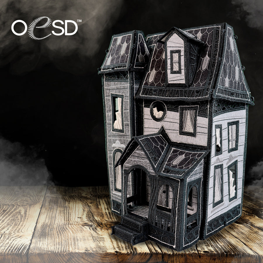 Freestanding Midnight Manor: USB