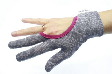 Regi's Grip Quilting Gloves Lace Print Pink Med