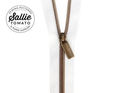 Sallie Tomato: #5 Zippers by the Yard-White/Antique