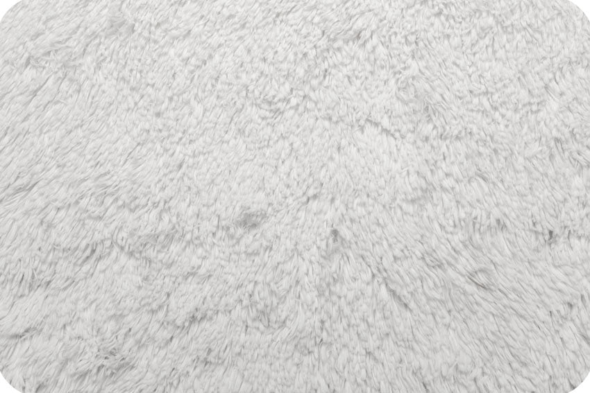 2 yards of Luxe Cuddle Shaggy- Snow